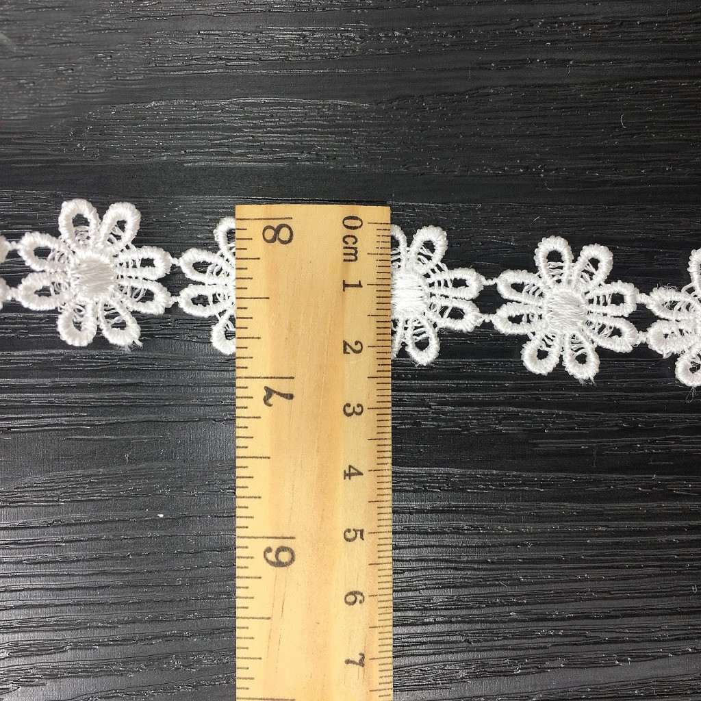 Leuke holle bloemen kledingstu - Lace Ribbon Trim recensie en prijs