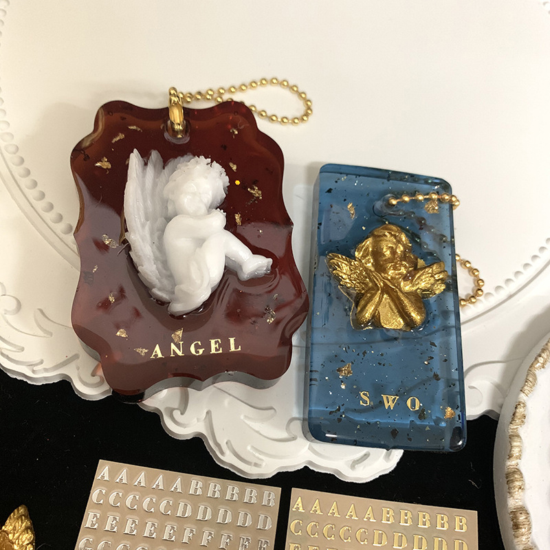 2 stuks metalen alfabetdecorat - Craft Embellishments recensie en prijs